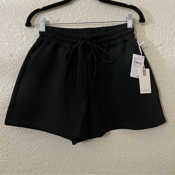 NWT Good American Scuba Drawstring Shorts With Pockets Size S Black Color - Picture 2 of 9